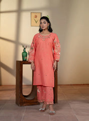 Gajri Embroidered Kurta Set