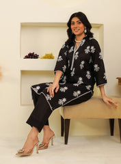 Black Embroidered 2-Piece Suit