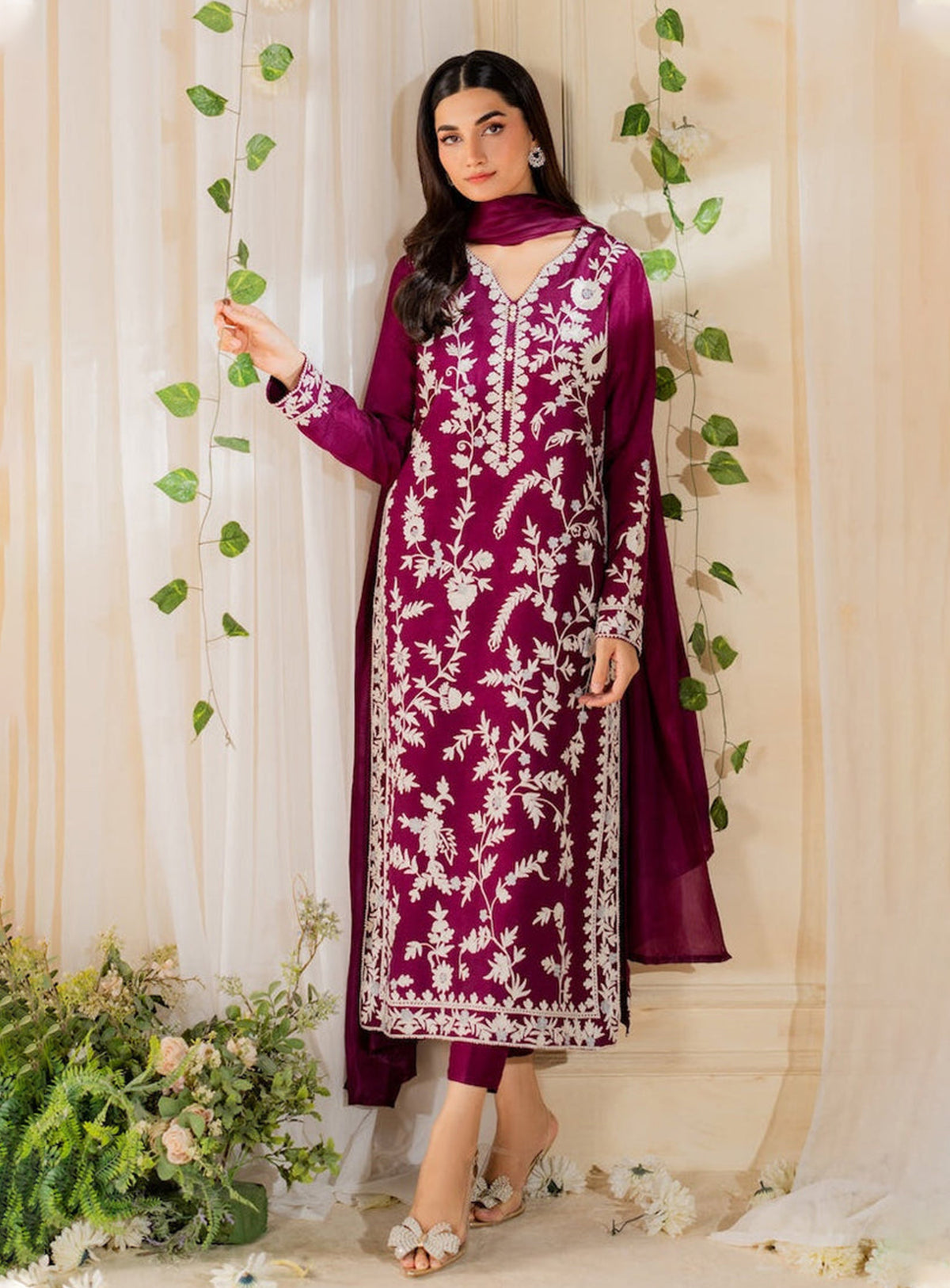 Noor-e-Maroon