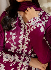 Noor-e-Maroon